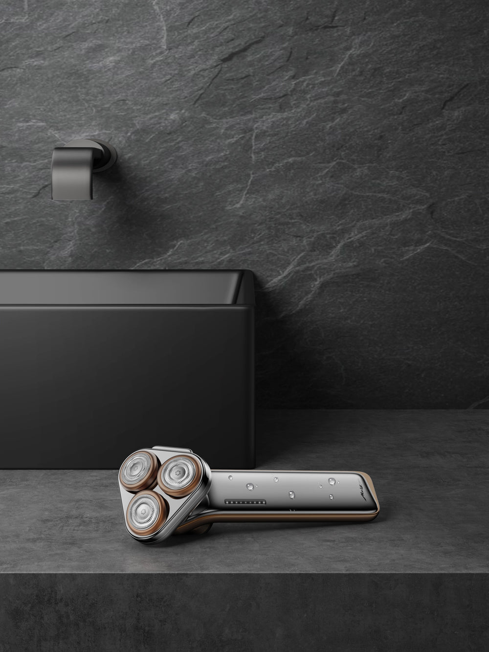 Metz Sword Shaver - in Bathroom