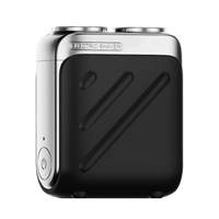 <tc>Metz</tc> <tc>Traveller</tc> <tc>Elektrický holicí strojek</tc>